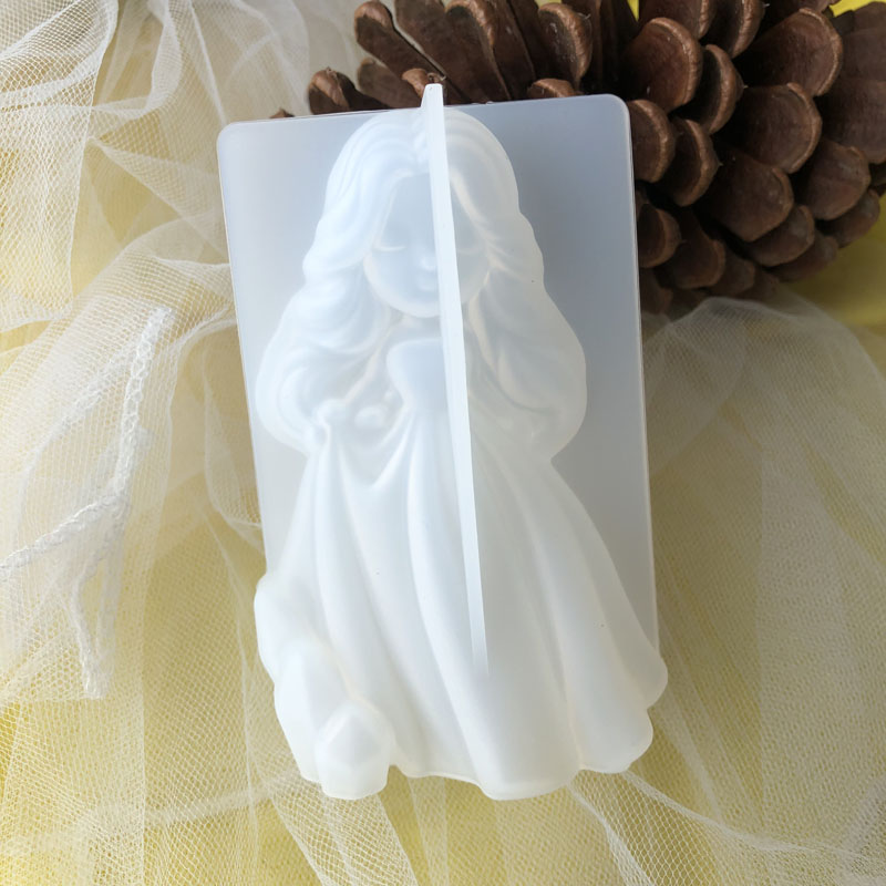 3D Cute Princess Silicone Cand - Candle Making Supplies Online review and price